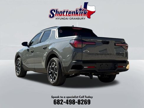 Used 2023 Hyundai Santa Cruz SEL Premium AWD/4WD image 8