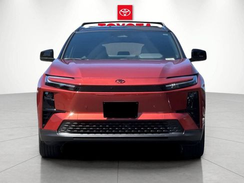 New 2026 Toyota C-HR AWD/4WD image 7