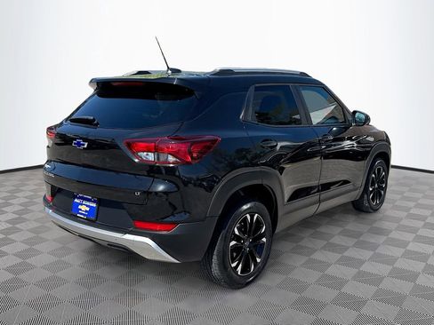 Used 2023 Chevrolet TrailBlazer LT w/ Convenience Package image 5
