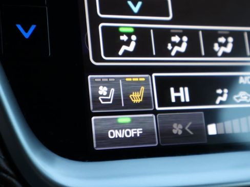 Used 2023 Subaru Outback Touring image 38