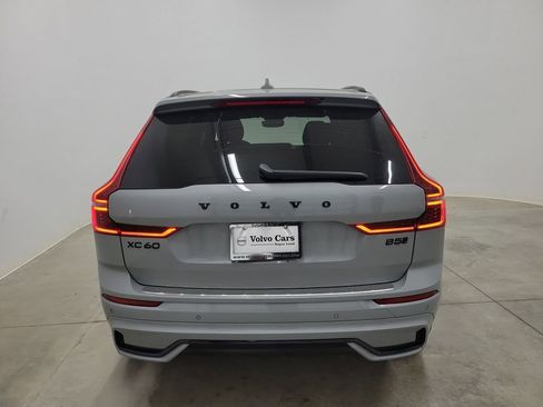New 2026 Volvo XC60 B5 Ultra w/ Protection Package Premier AWD/4WD image 6