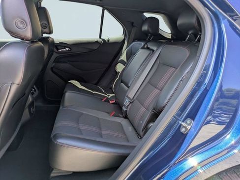 Used 2023 Chevrolet Equinox RS FWD image 15