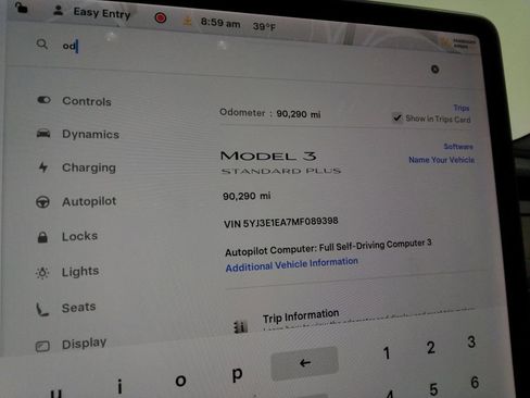 Used 2021 Tesla Model 3 Standard Range Plus image 21