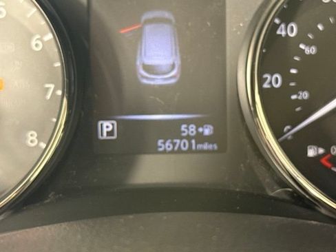 Used 2018 Nissan Rogue Sport SV AWD/4WD image 20