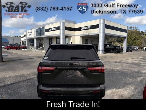 Used 2024 Toyota Sequoia Platinum image 7