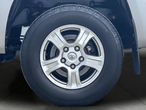 Used 2015 Toyota Tundra SR5 image 23