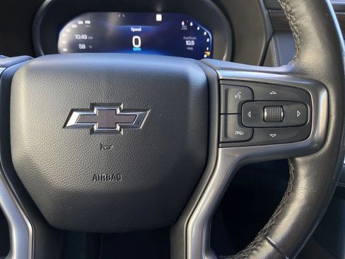 Used 2022 Chevrolet Suburban Z71 w/ Off-Road Capability Package image 17