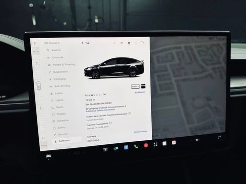 Used 2023 Tesla Model X AWD/4WD image 34