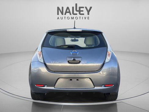 Used 2016 Nissan Leaf SV image 2