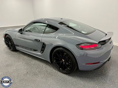 Used 2024 Porsche 718 Cayman image 6