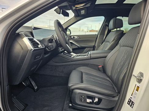 New 2026 BMW X6 xDrive40i w/ Executive Package image 43