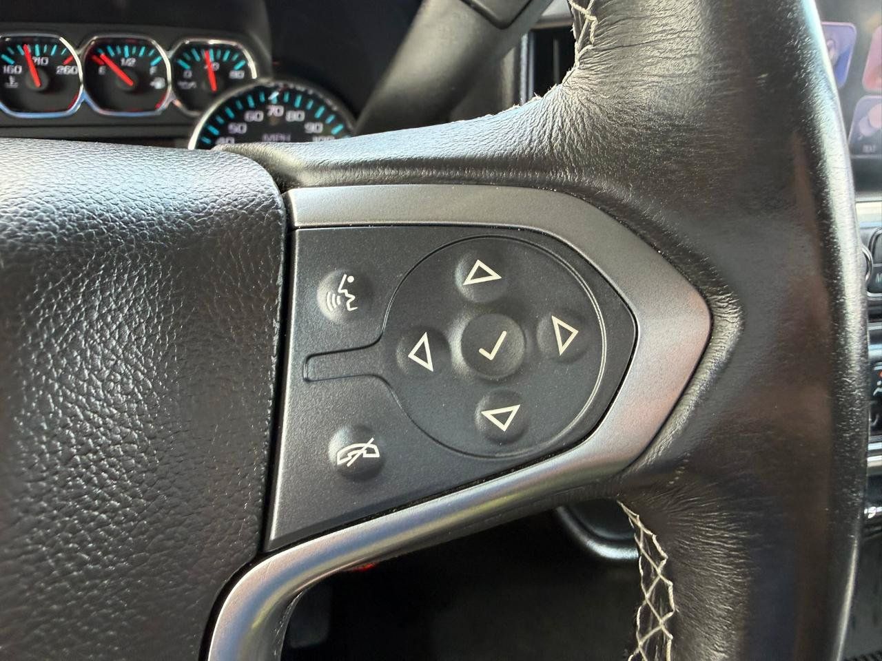 Used 2017 Chevrolet Silverado 1500 LT w/ All Star Edition RWD image 30