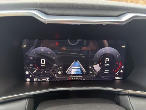 New 2026 GMC Canyon Elevation w/ Convenience Package image 24