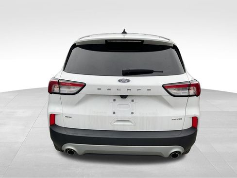 Used 2022 Ford Escape SE image 8