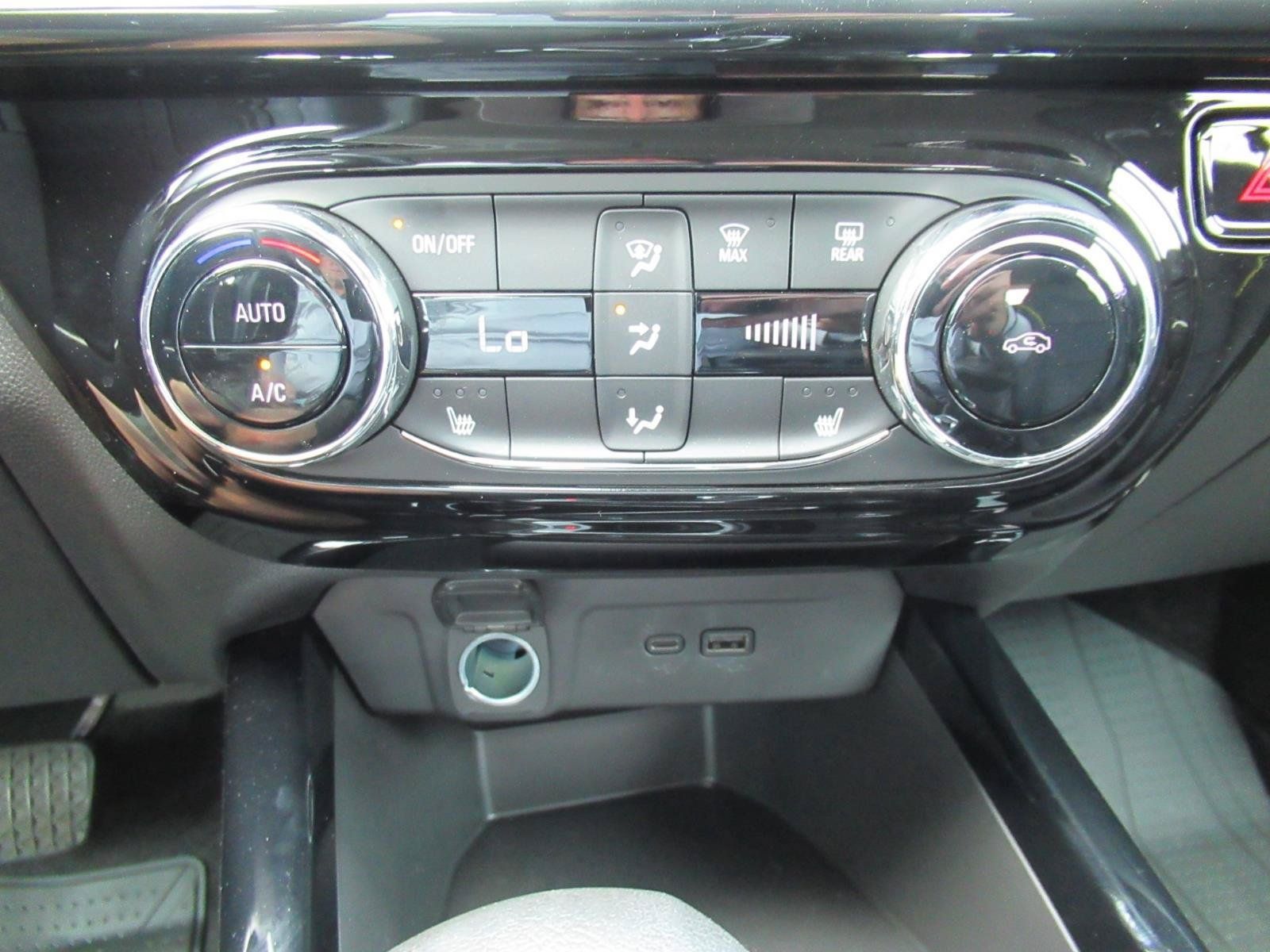 Certified 2024 Chevrolet Trax ACTIV w/ Driver Confidence Package FWD image 28