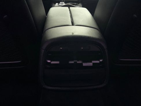 Used 2020 Maserati Ghibli Base image 70