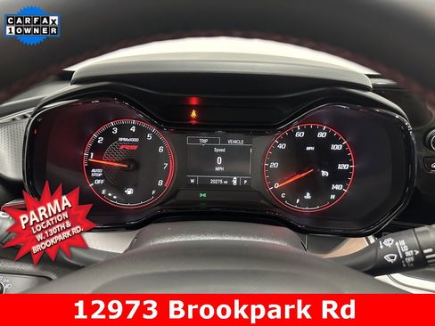 Certified 2025 Chevrolet Trax RS w/ Sunroof Package image 14