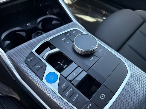 New 2026 BMW i4 xDrive40 RWD image 25