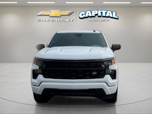 Used 2025 Chevrolet Silverado 1500 Custom RWD image 9