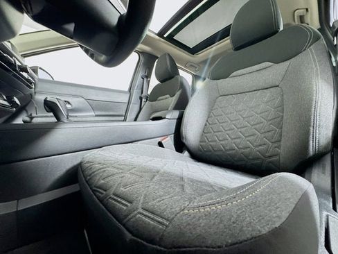 New 2026 Nissan Kicks SV image 17