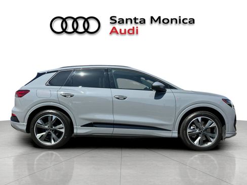 Used 2024 Audi Q4 e-tron Prestige w/ Black Optic Package AWD/4WD image 8