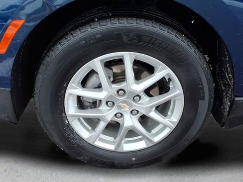 Used 2023 Chevrolet Equinox LT image 10