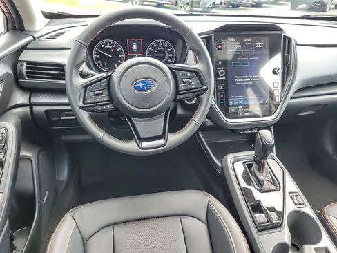 Certified 2025 Subaru Crosstrek 2.5i Limited w/ Crosstrek Mirror Package image 11