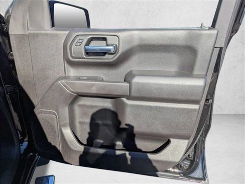 Used 2024 Chevrolet Silverado 1500 Custom image 25