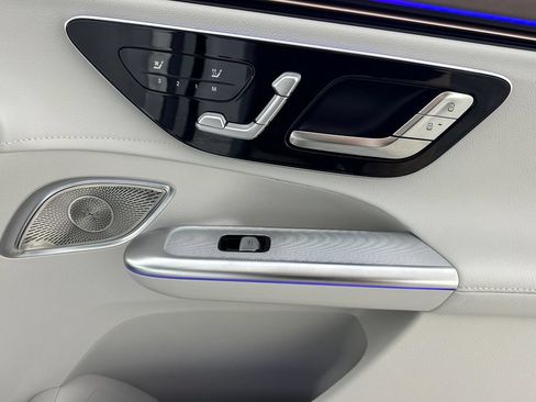 Certified 2025 Mercedes-Benz EQE 350+ 4MATIC SUV image 21