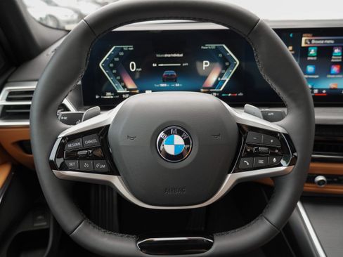 Used 2025 BMW 330i Sedan RWD image 17