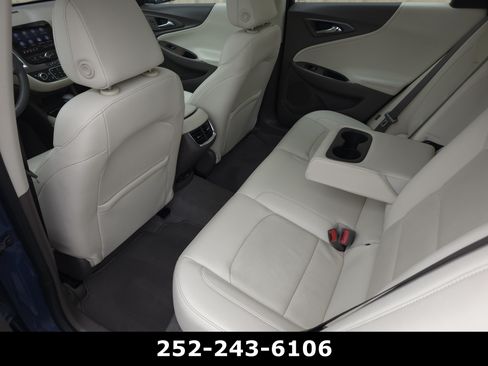Used 2024 Chevrolet Malibu LT FWD image 28