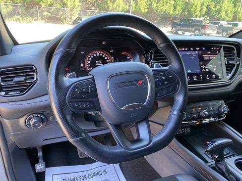 Used 2022 Dodge Durango R/T AWD/4WD image 17
