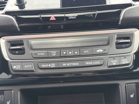 Used 2021 Honda Passport Touring image 29