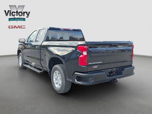 Used 2023 Chevrolet Silverado 1500 W/T w/ Trailering Package image 15