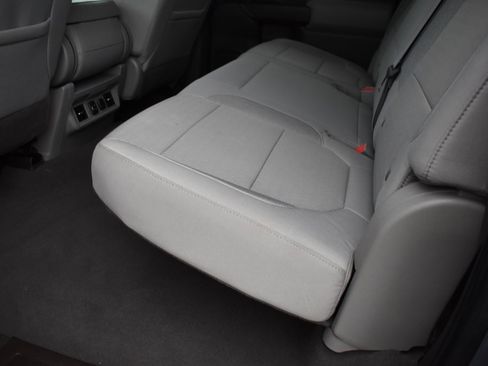 Used 2019 Chevrolet Silverado 1500 LT w/ All-Star Edition image 9