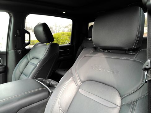 Used 2023 RAM 1500 Big Horn AWD/4WD image 12