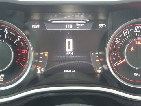 Used 2015 Dodge Challenger R/T Plus RWD image 20