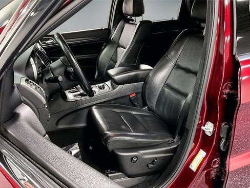 Used 2019 Jeep Grand Cherokee Limited image 21
