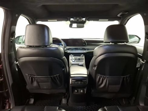 Used 2020 Hyundai Palisade Limited FWD image 17