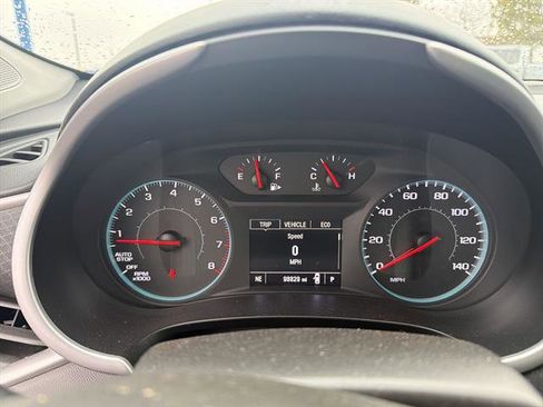 Used 2022 Chevrolet Malibu LT image 10