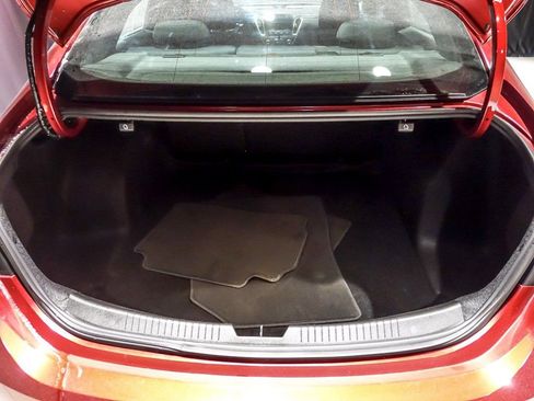 Used 2022 Chevrolet Malibu RS image 28