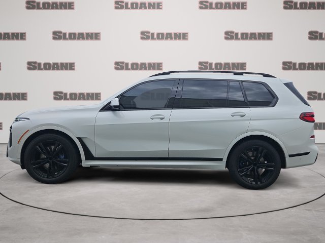 Certified 2024 BMW X7 xDrive40i w/ M Sport Package AWD/4WD image 2