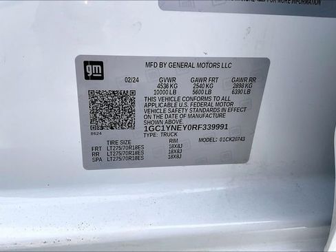 Used 2024 Chevrolet Silverado 2500 LT image 14