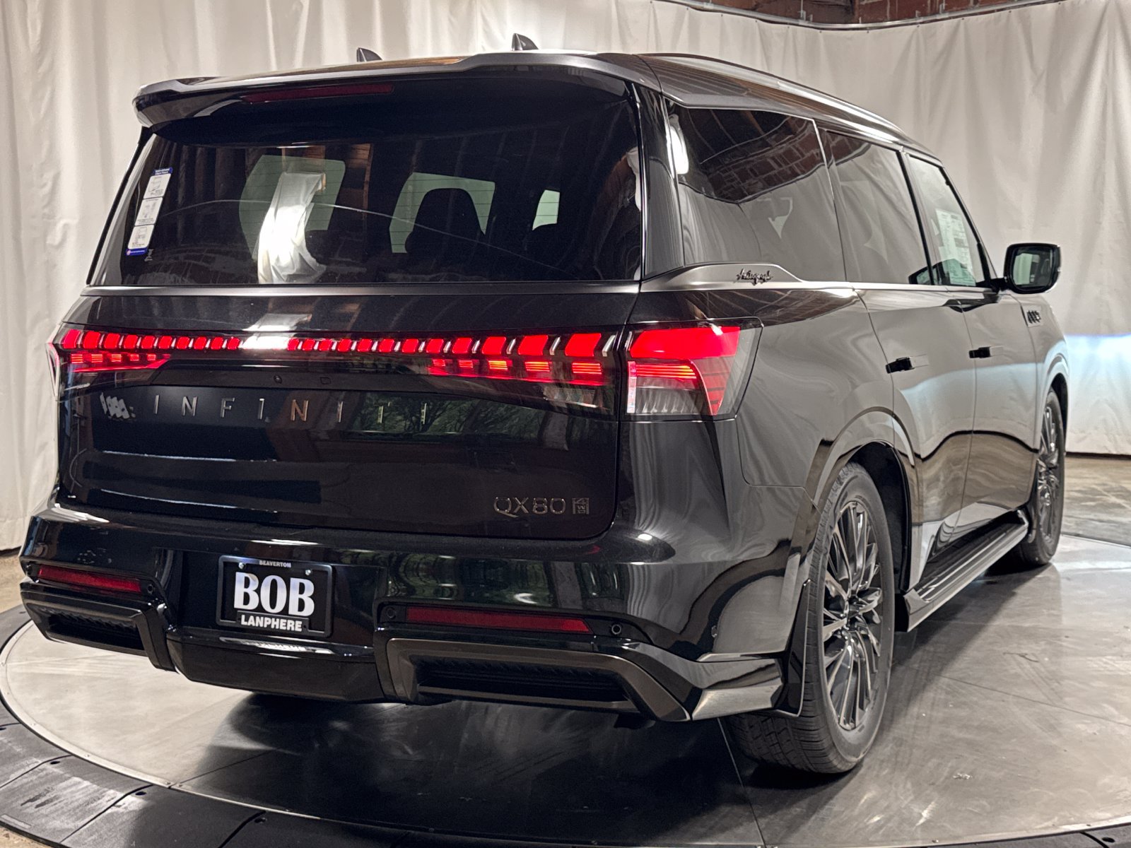New 2026 INFINITI QX80 Autograph AWD/4WD image 10