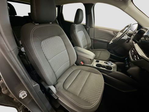 Used 2023 Ford Escape Active w/ Tech Pack #1 image 33