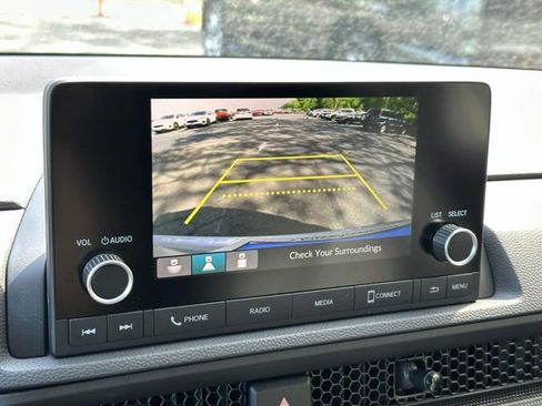 Used 2025 Honda CR-V LX image 18