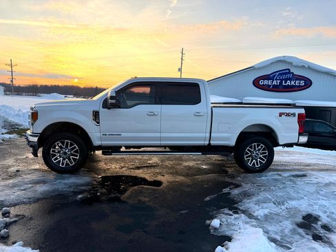 Used 2019 Ford F250 Lariat w/ Lariat Ultimate Package image 8