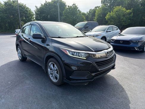 Used 2021 Honda HR-V LX image 3