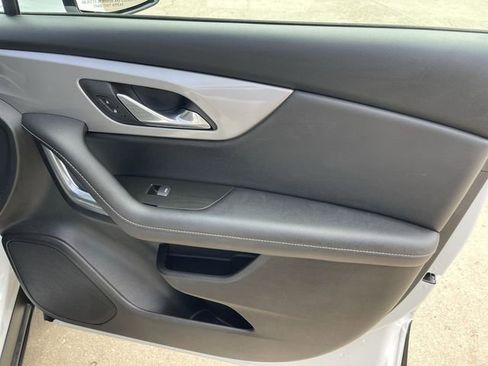 Used 2024 Chevrolet Blazer LT w/ LPO, Floor Liner Package FWD image 16