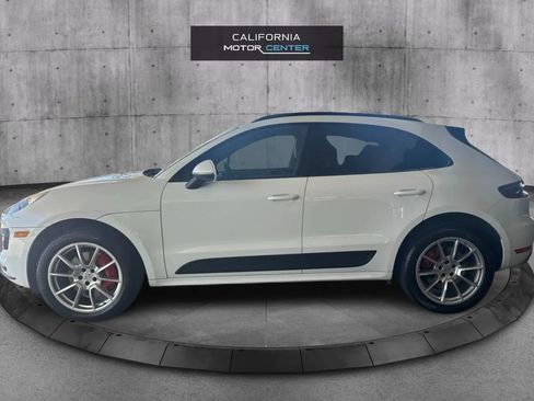 Used 2015 Porsche Macan Turbo AWD/4WD image 8